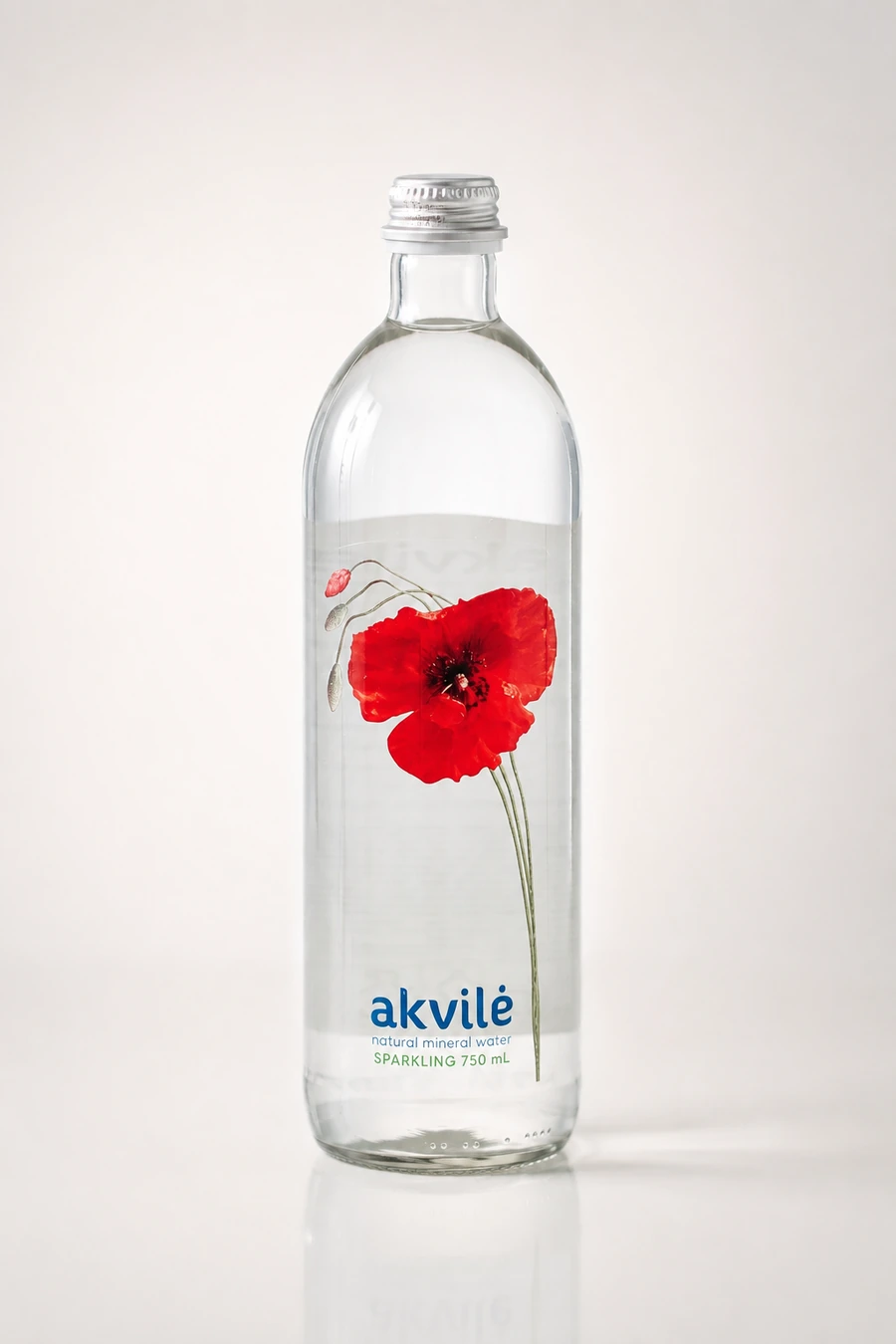 akvilė sparkling 750 mL bottle with red poppy artwork